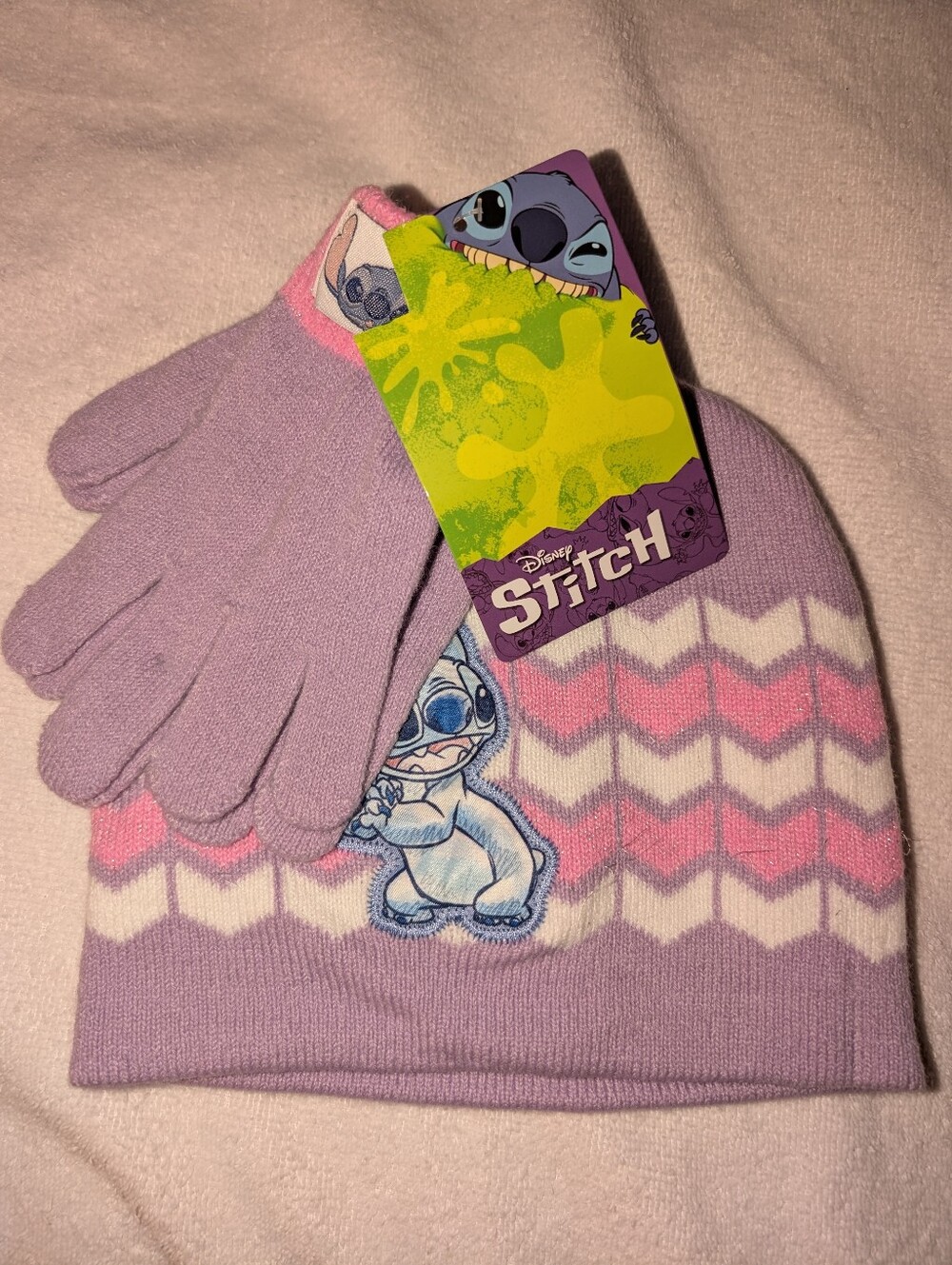 DISNEY "Stitch" Toddler Girl's Winter Knit Hat & Gloves Set